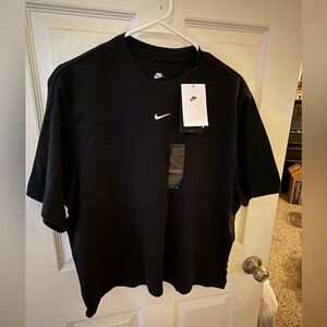 Nike Black T-Shirt NWT
